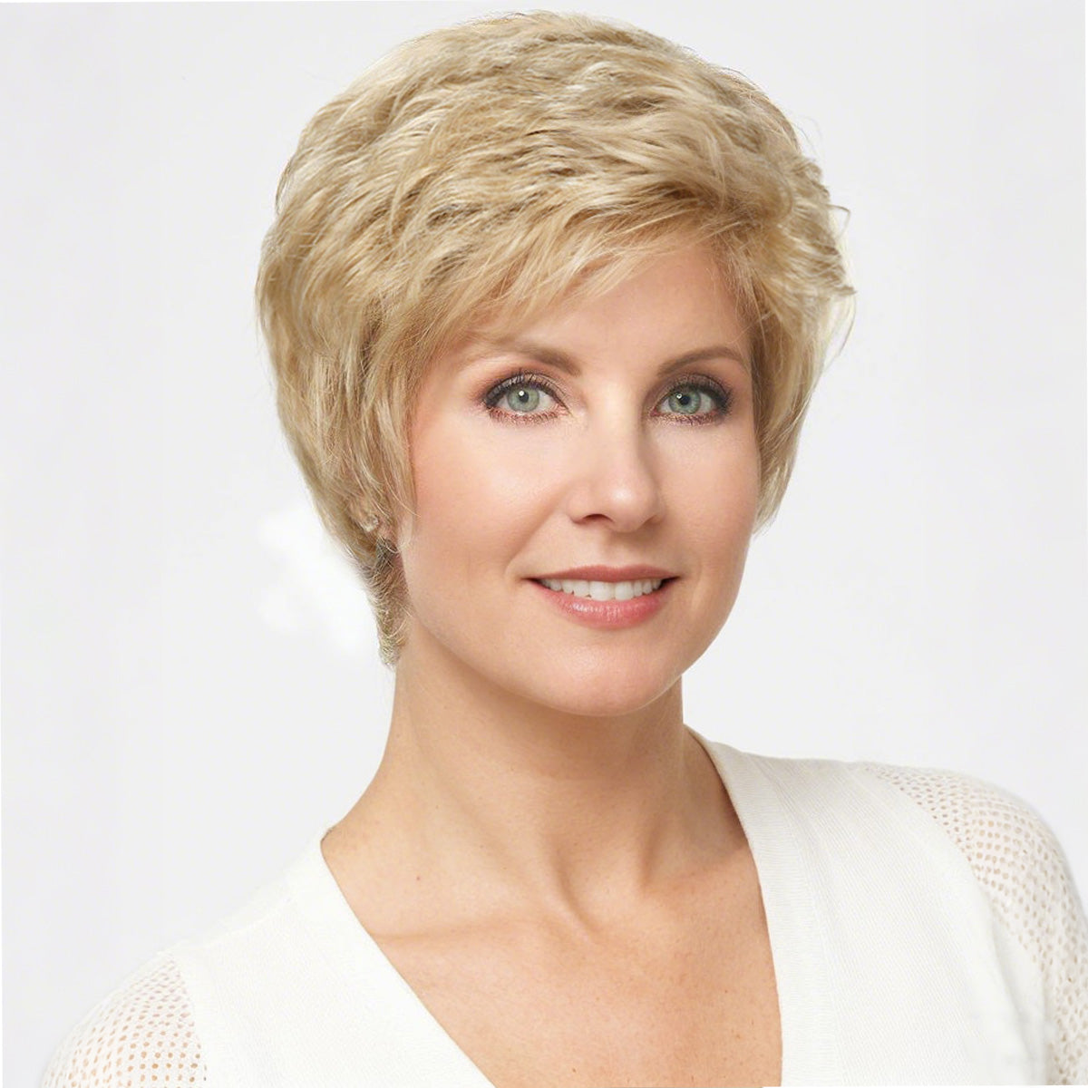Natural-Looking Short Bob Wig – Heat-Resistant & Fluffy Finish