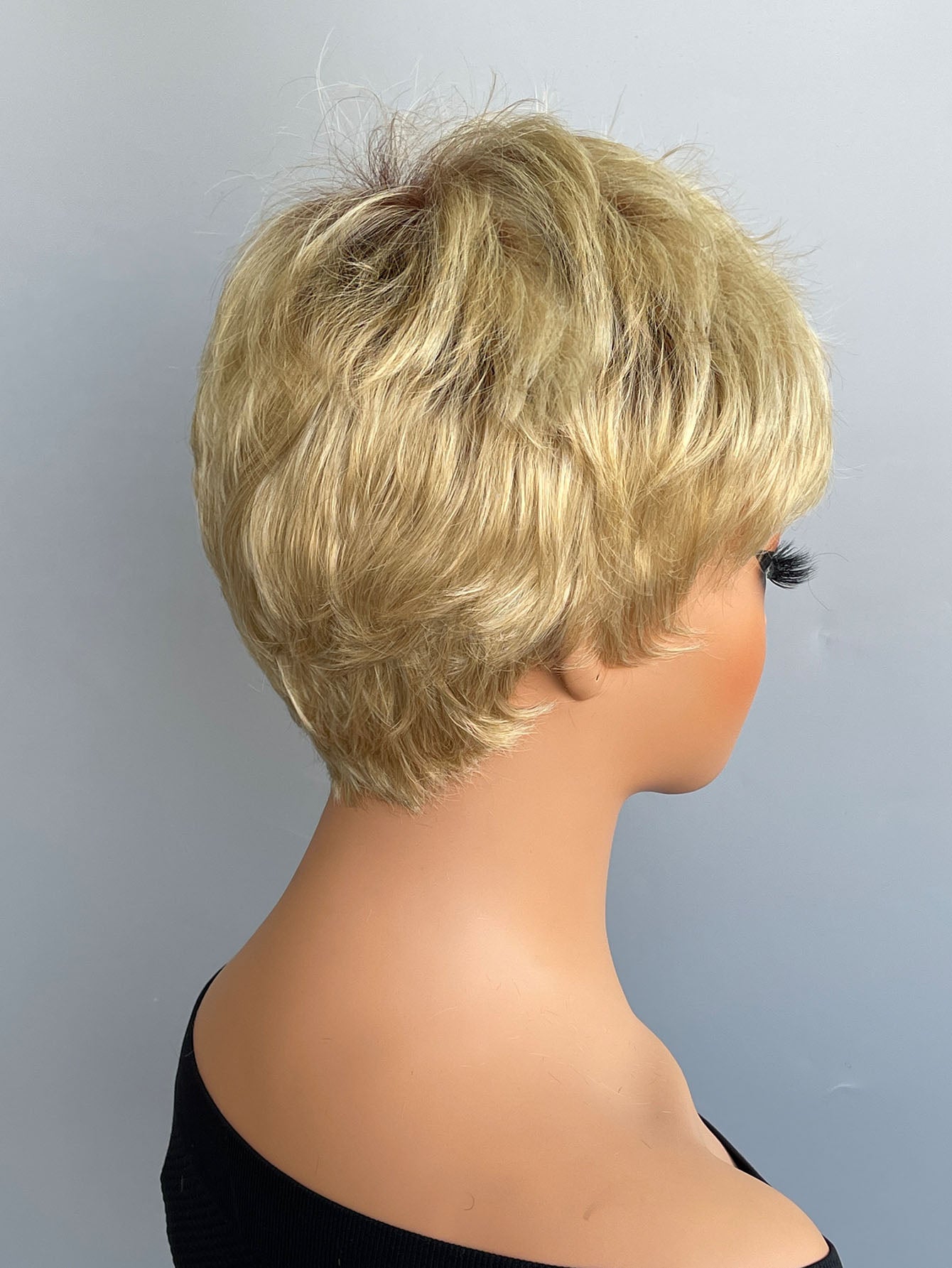 Youthful girl multi - colored wig - Fluffy, heat - resistant synthetic realistic hair strands, with multiple colors to choose from
