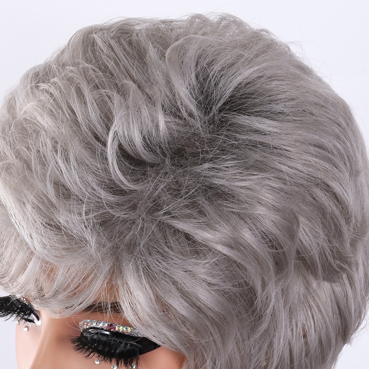 Trendy Fluffy Bob Wig – Realistic, Colorful, and Heat-Safe