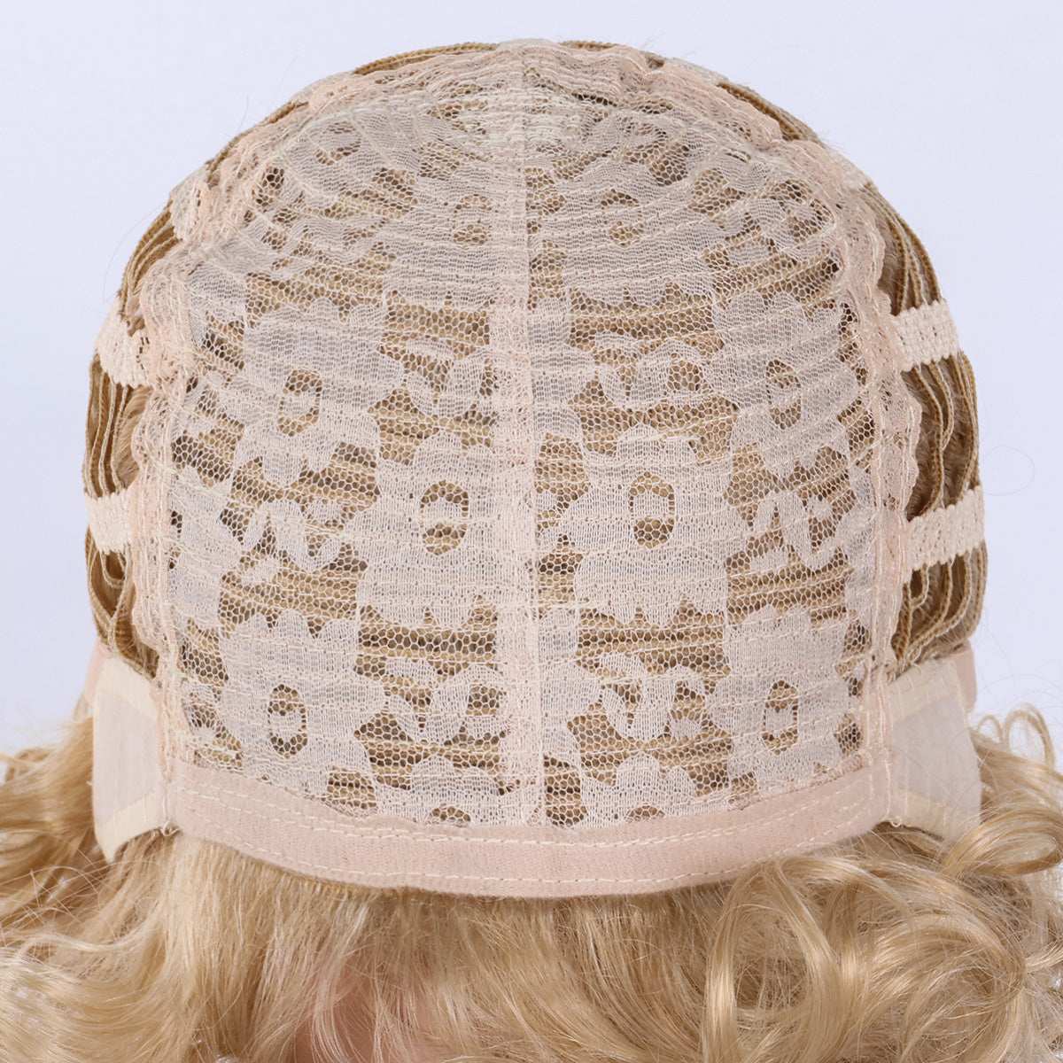 Gradient Fluffy Bob Wig – Synthetic Hair with Realistic Shine