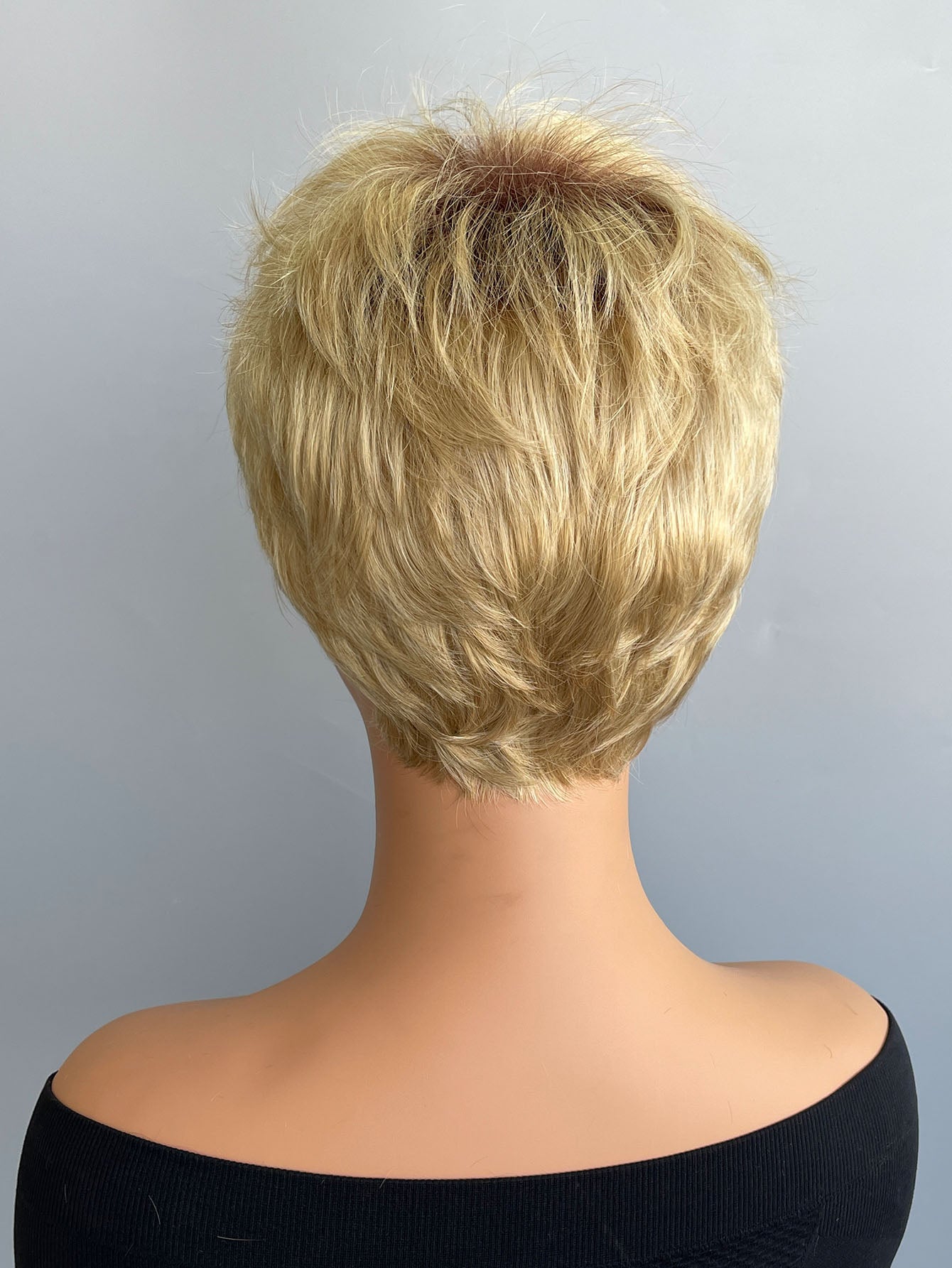 Youthful girl multi - colored wig - Fluffy, heat - resistant synthetic realistic hair strands, with multiple colors to choose from